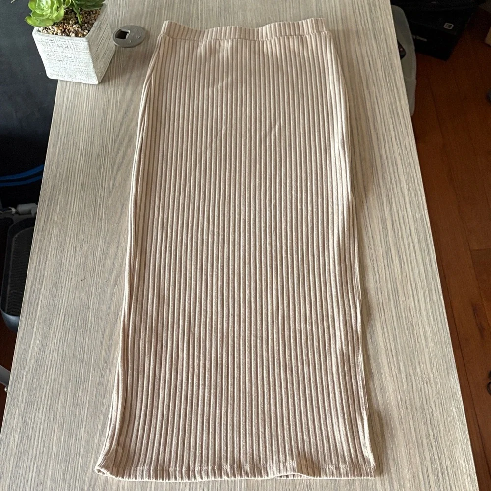Princess Polly Ribbed Midi Skirt Beige Neutral Stretchy Size 2 - Picture 1 of 7